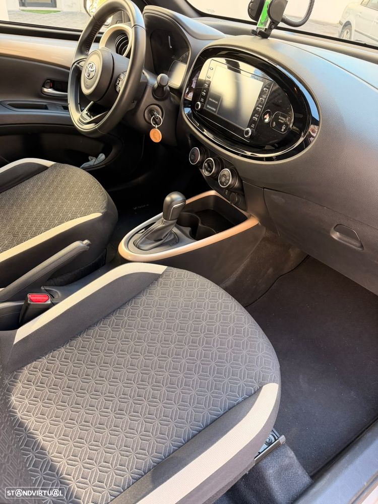 Toyota Aygo X - 8