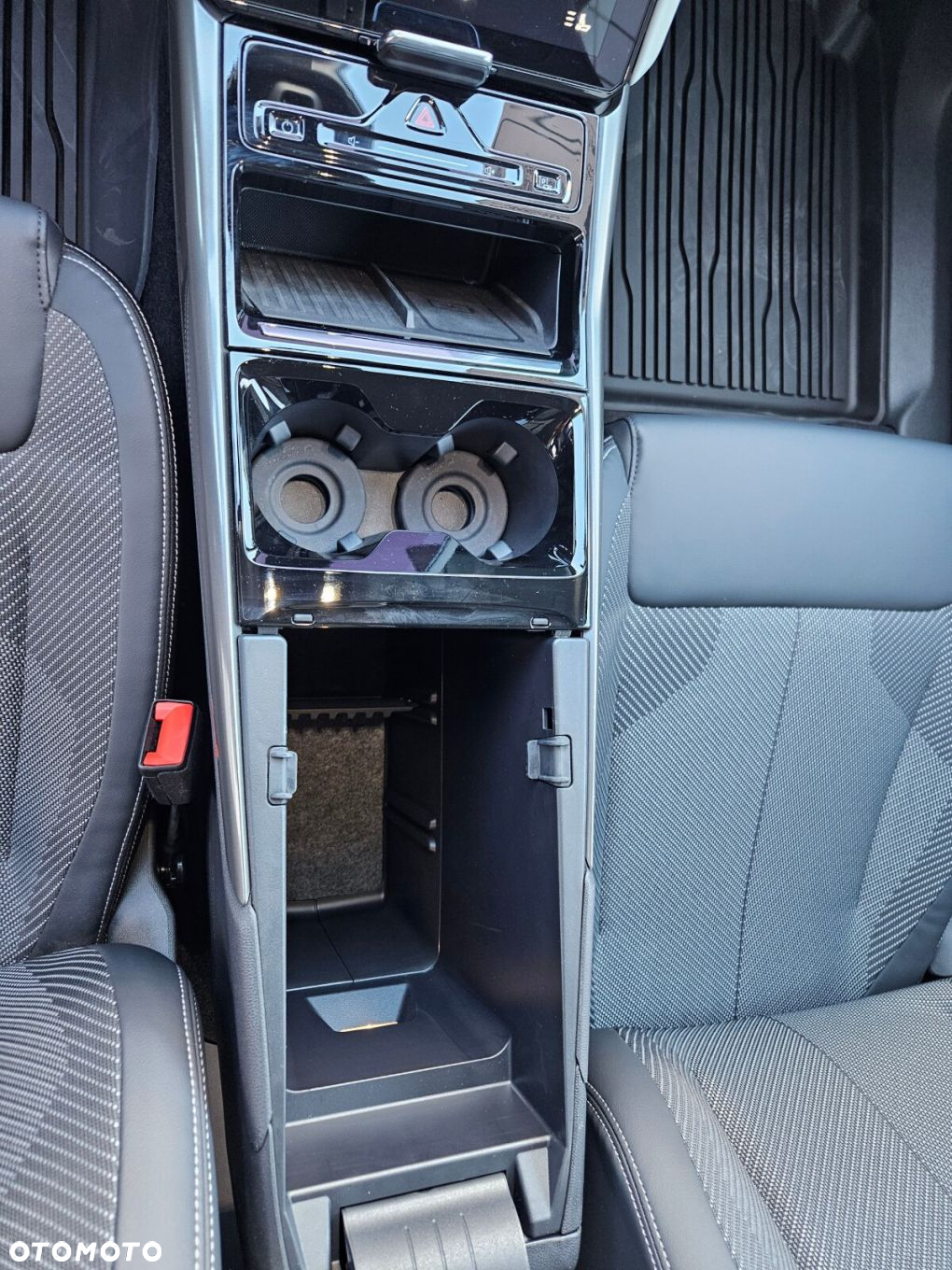 Ford Explorer - 39