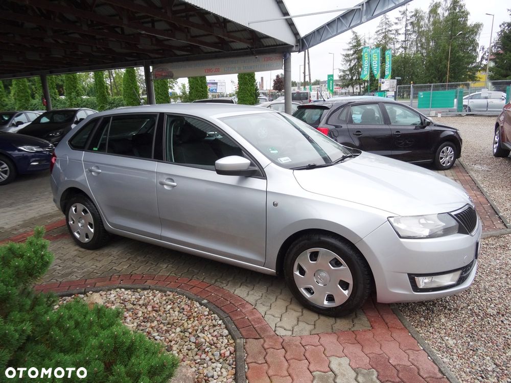 Skoda RAPID - 4