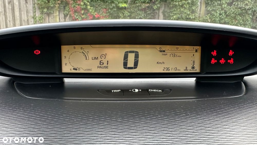 Citroën C4 - 30