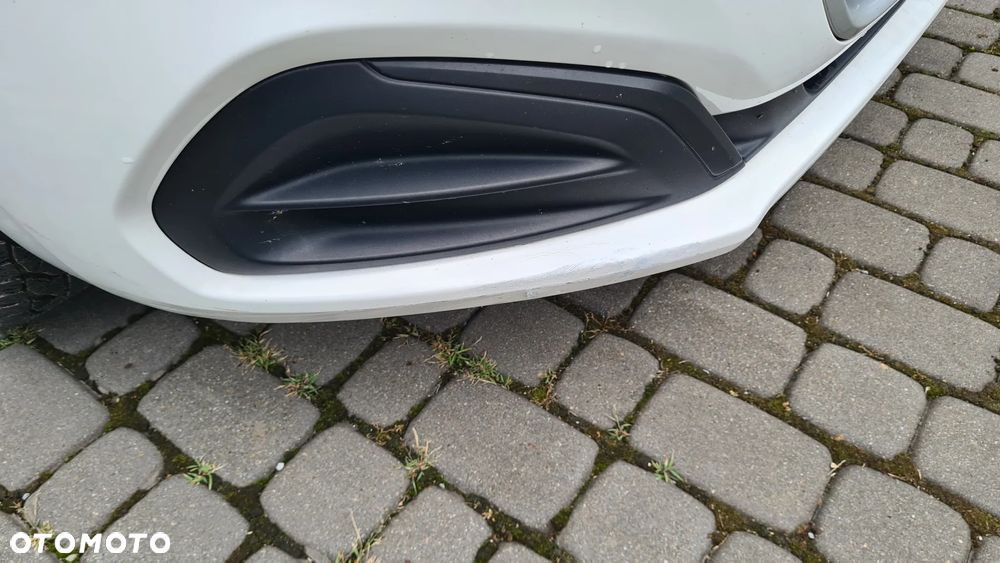 Peugeot 208 1.6 BlueHDi Active - 9