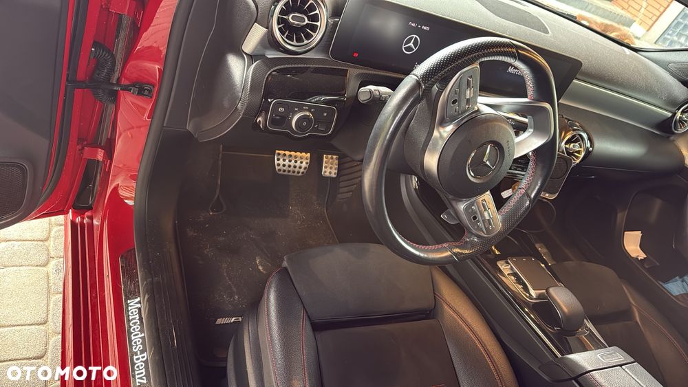 Mercedes-Benz Klasa A 220 4-Matic AMG Line 7G-DCT - 17