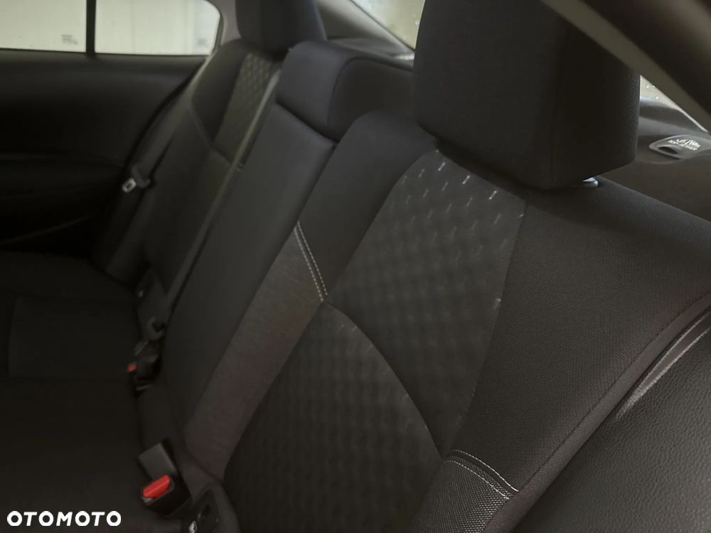 Toyota Corolla 1.8 Hybrid Style - 19