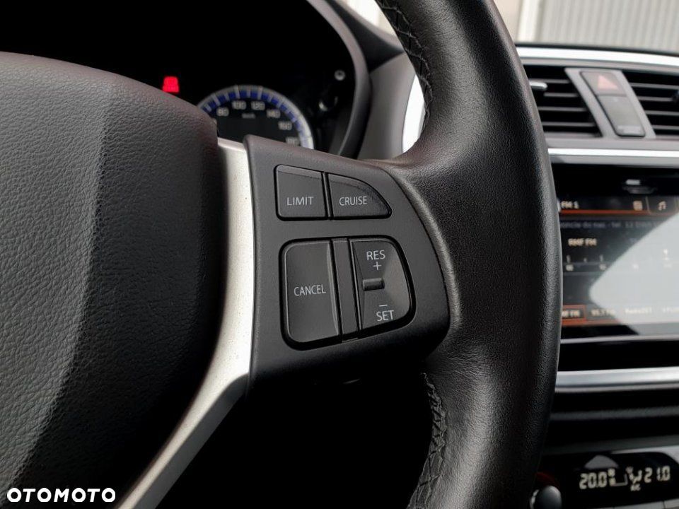 Suzuki SX4 S-Cross - 15