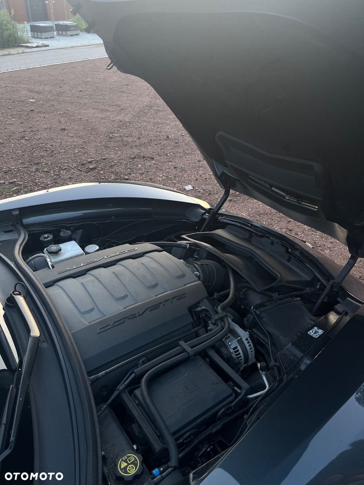 Chevrolet Corvette Stingray 3LT 6.2 V8 - 8