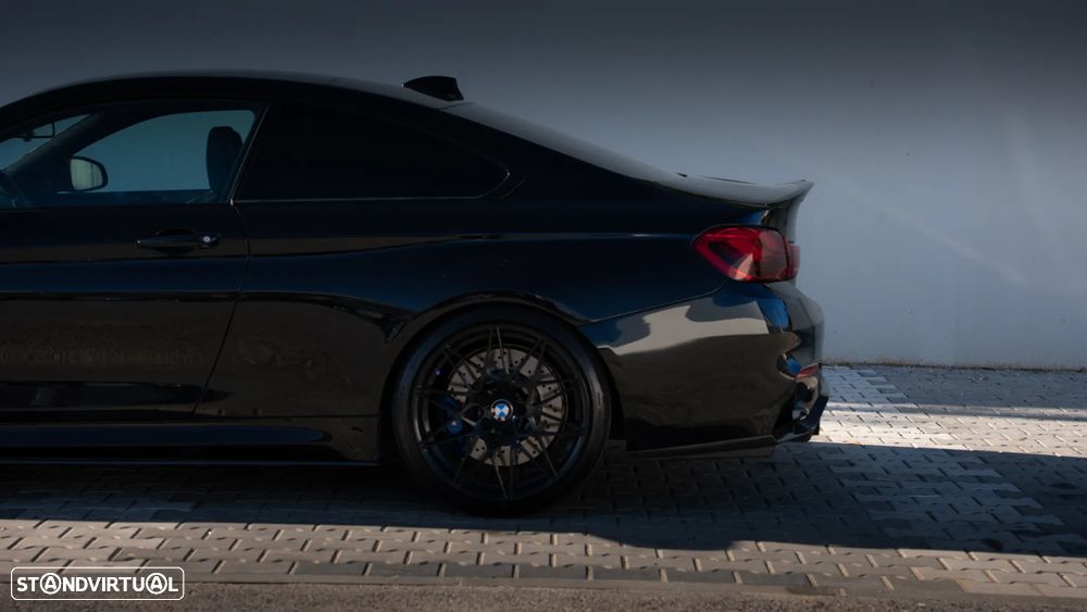 BMW M4 Coupe DKG Competition - 8
