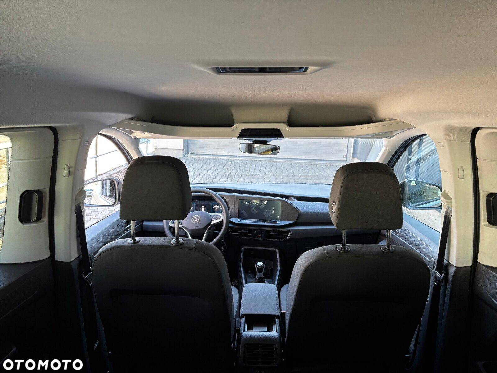 Volkswagen Caddy 2.0 TDI 102 KM 6-bm 5-miejsc - 19