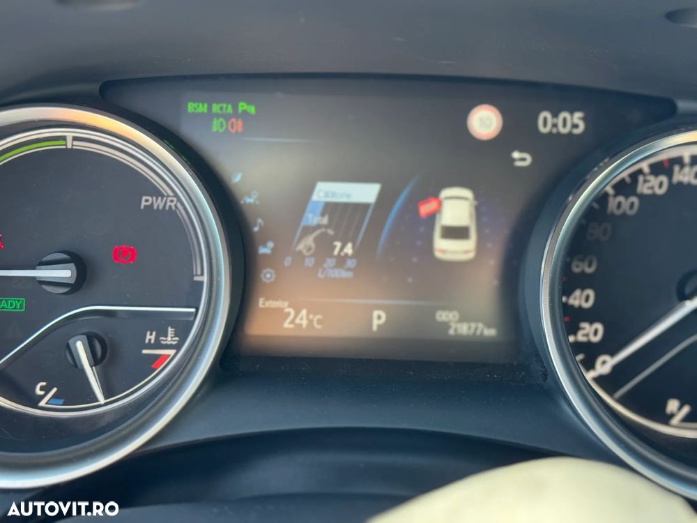 Toyota Camry 2.5 Hybrid Business - 5