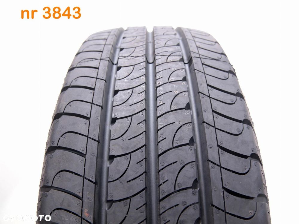 Goodyear Efficientgrip Cargo 205/70 R15C DEMO - 1