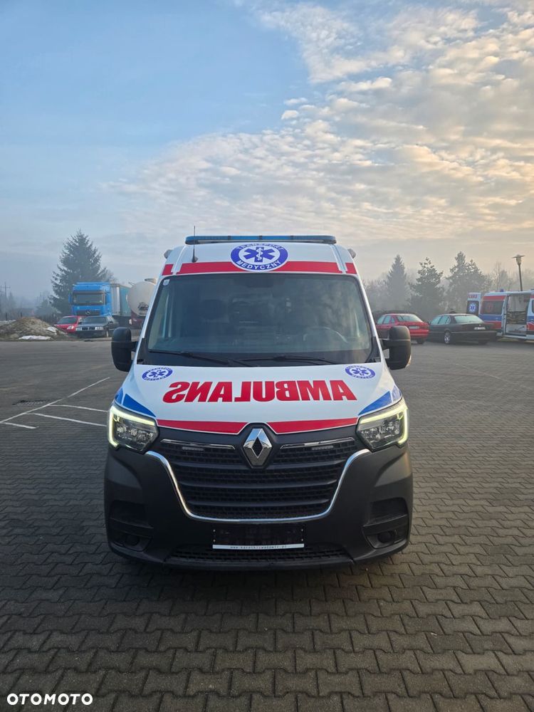 Renault Master Ambulans karetka gwarancja - 1