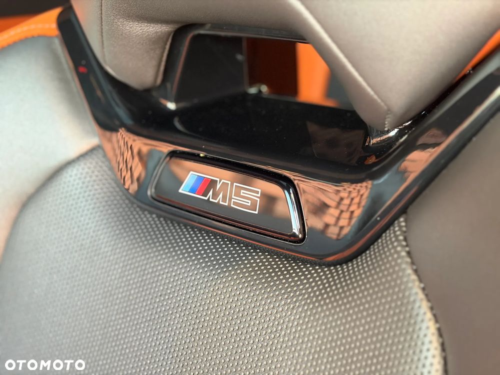 BMW M5 xDrive - 34