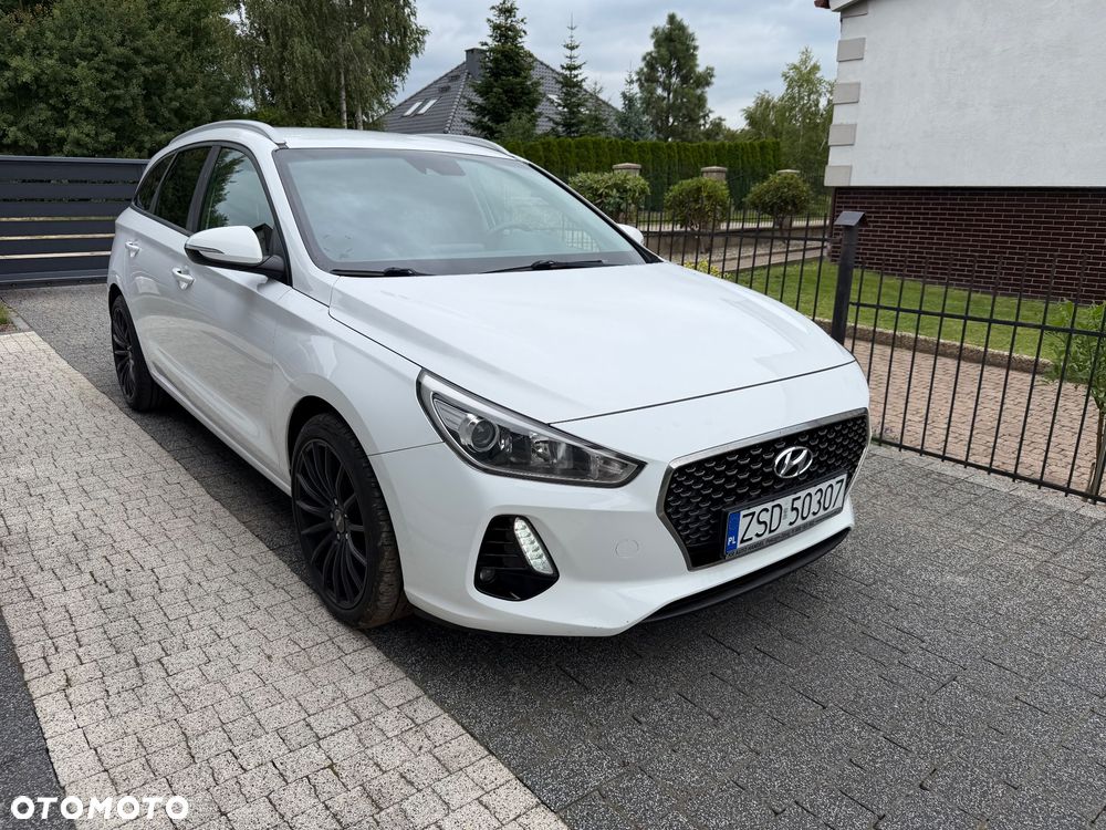 Hyundai i30 1.6 CRDI Select - 1