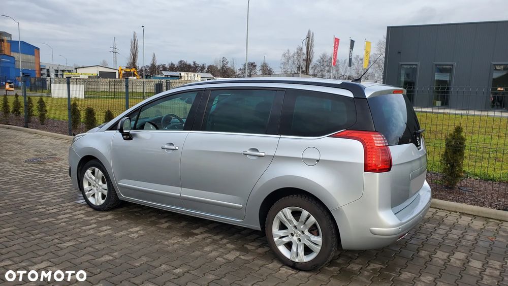Peugeot 5008 e-HDI 115 ETG6 Stop&Start Active - 1