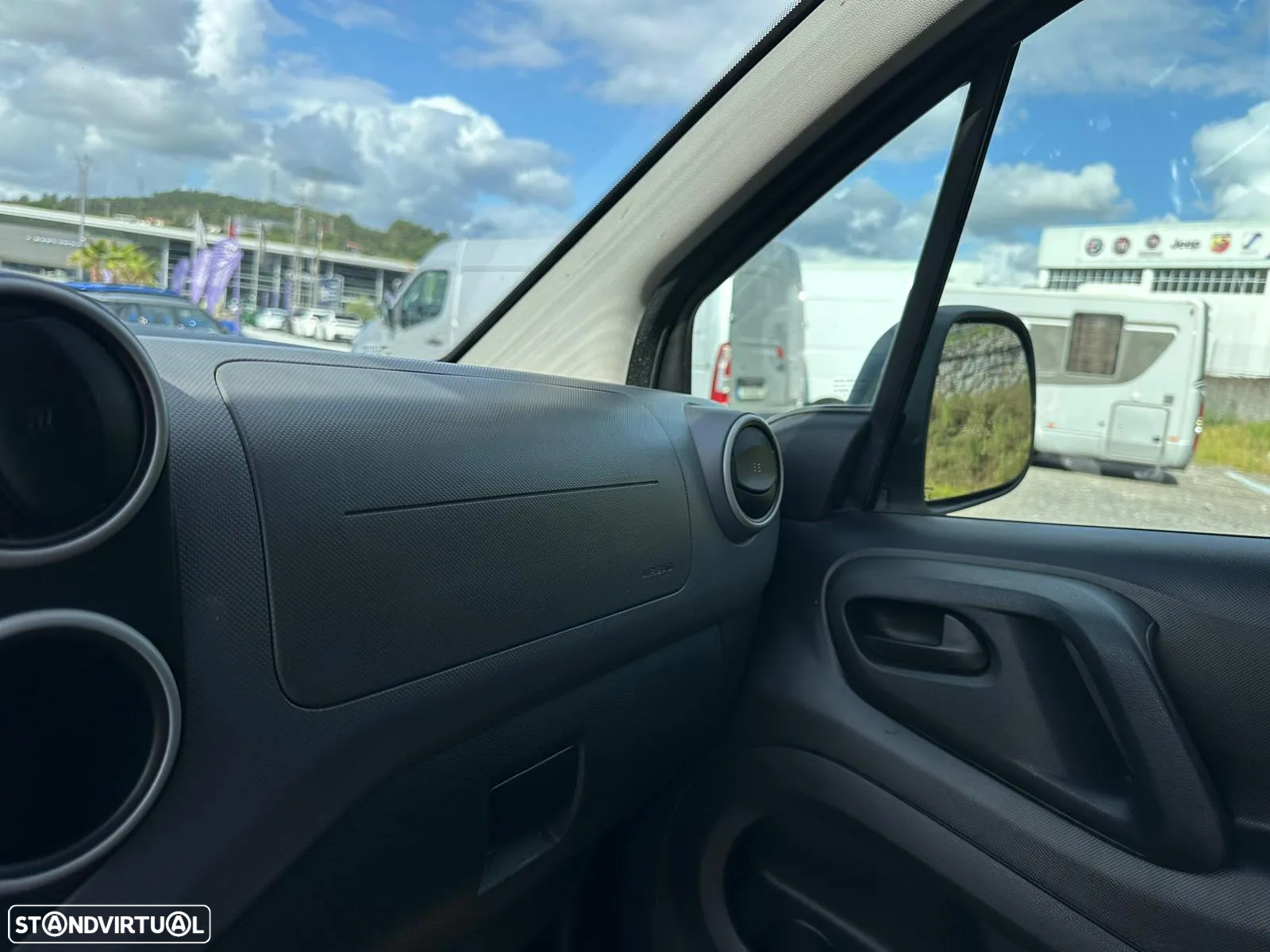 Citroën Berlingo 1.6 BlueHDi 3L - IVA Dedutível - 18