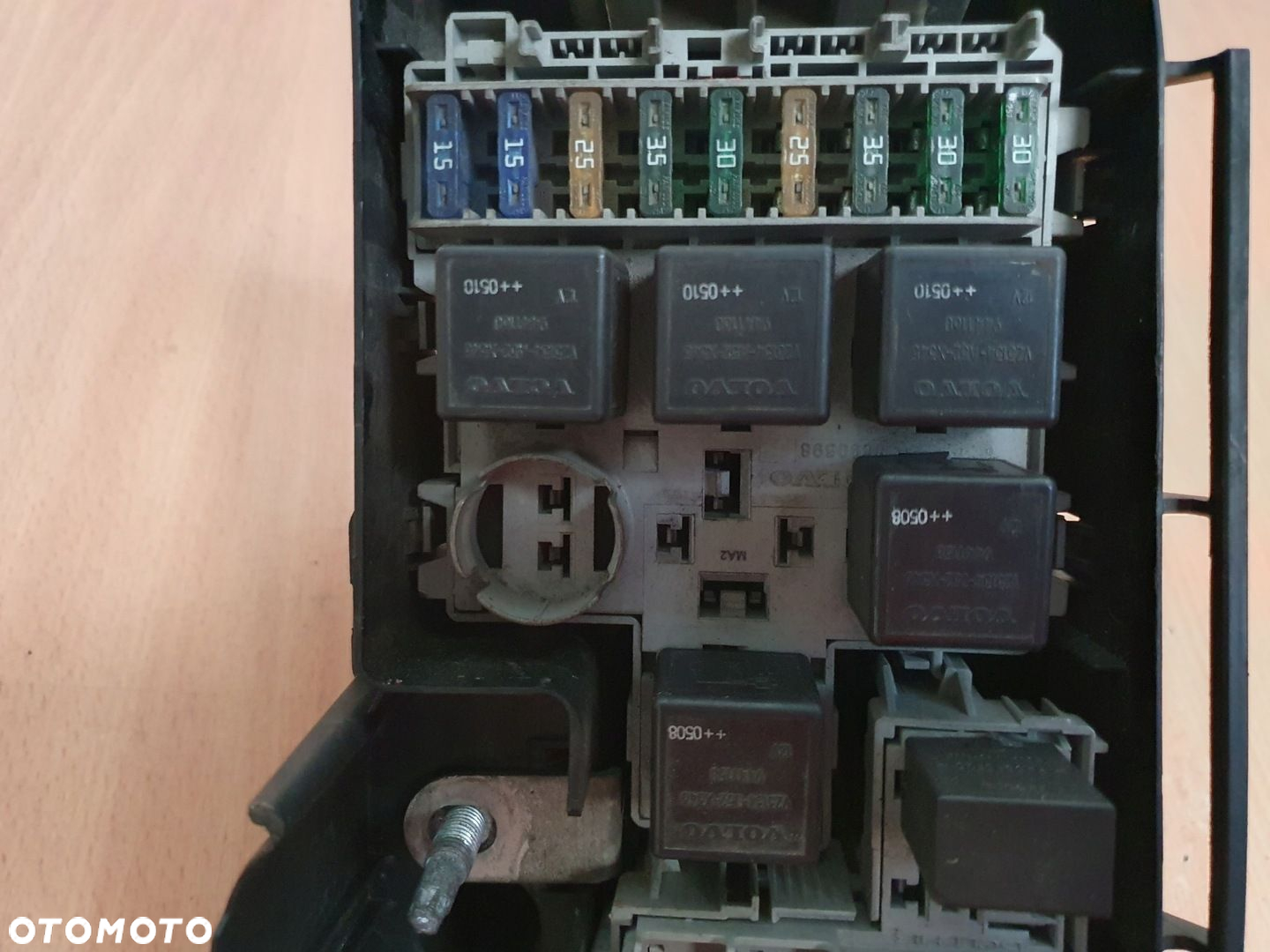 SKRZYNKA PUSZKA BEZPIECZNIKÓW PRZEKAŻNIKI VOLVO XC90 4.4 V8 30765093 - 7