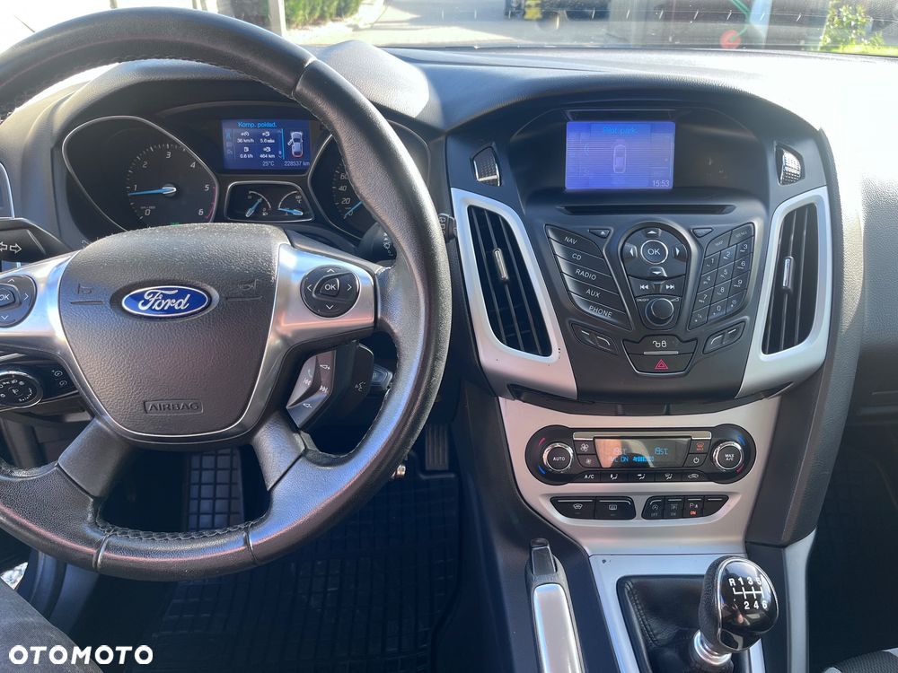 Ford Focus - 12