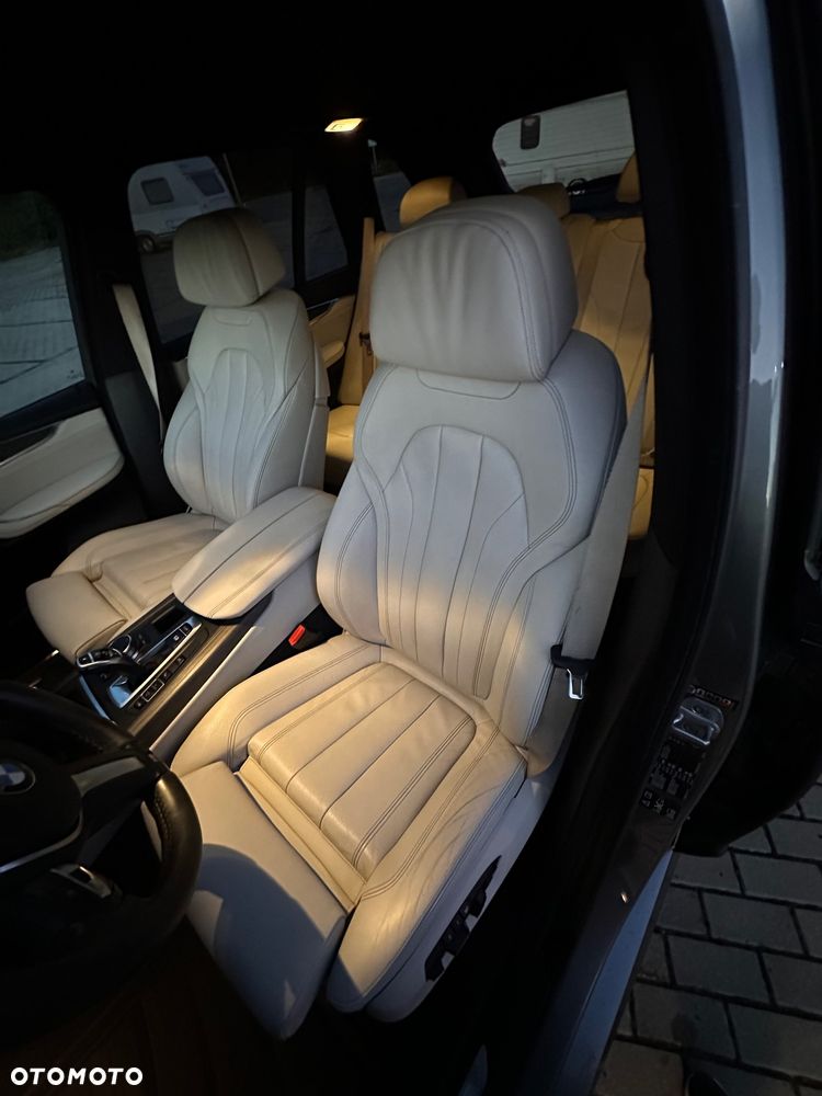 BMW X5 xDrive30d - 28