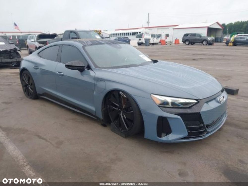 Audi e-tron GT - 3