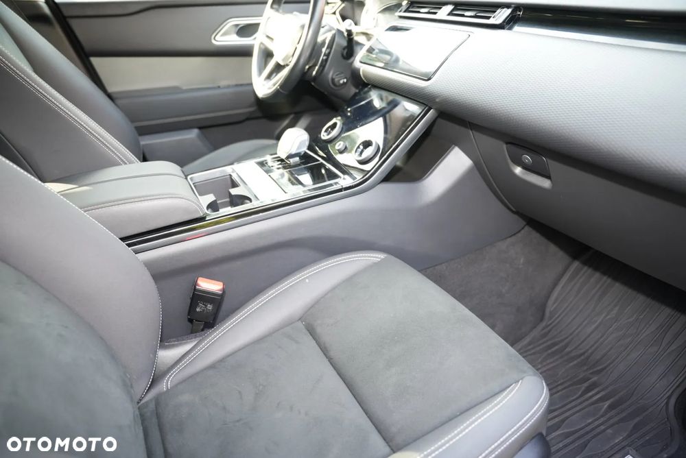 Land Rover Range Rover Velar - 32