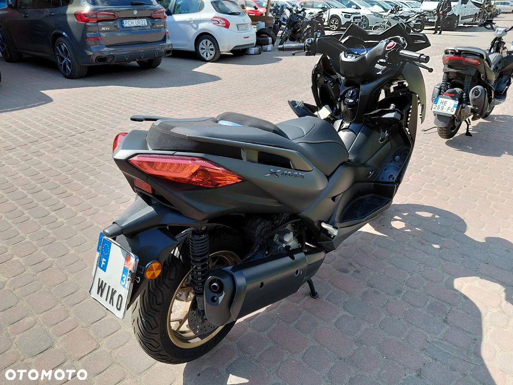 Yamaha X-max - 5