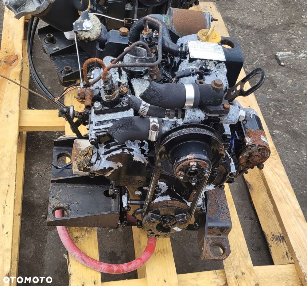 SILNIK YANMAR K06204 TK2.49 / SILNIK THERMO KING Z PRZEZNACZENIEM NA CZĘŚCI - 2