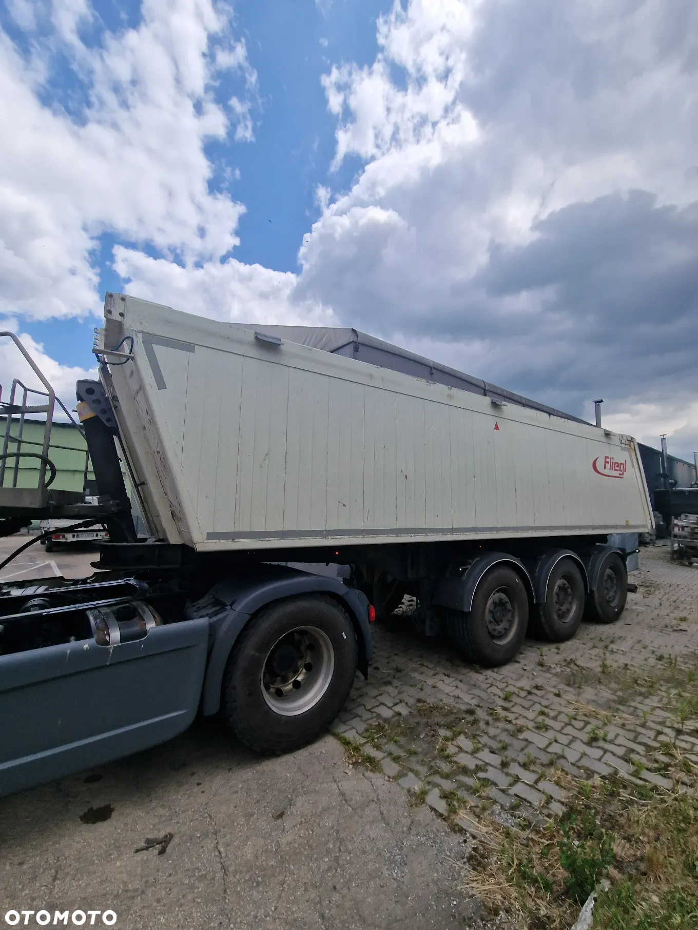 Fliegl DHKA 390 - 2