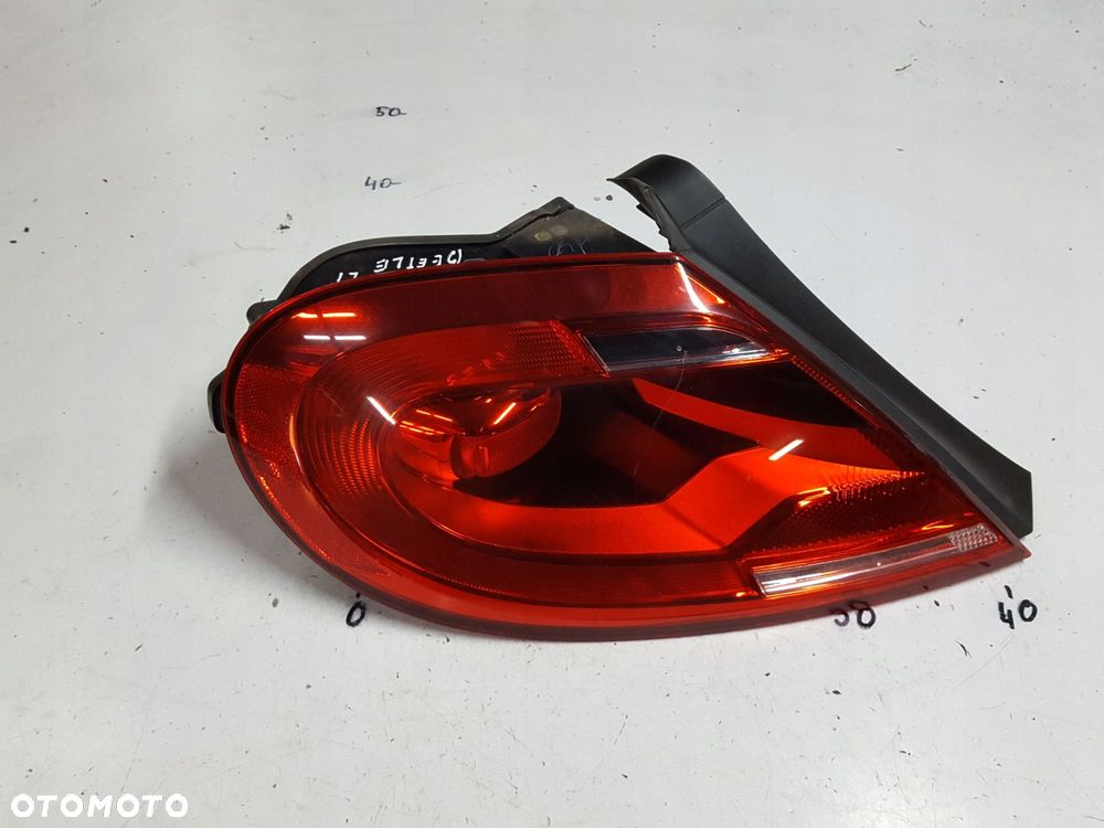 VW BEETLE 5C5 HB 11-18r LAMPA LEWA TYŁ 5C5945095H - 1