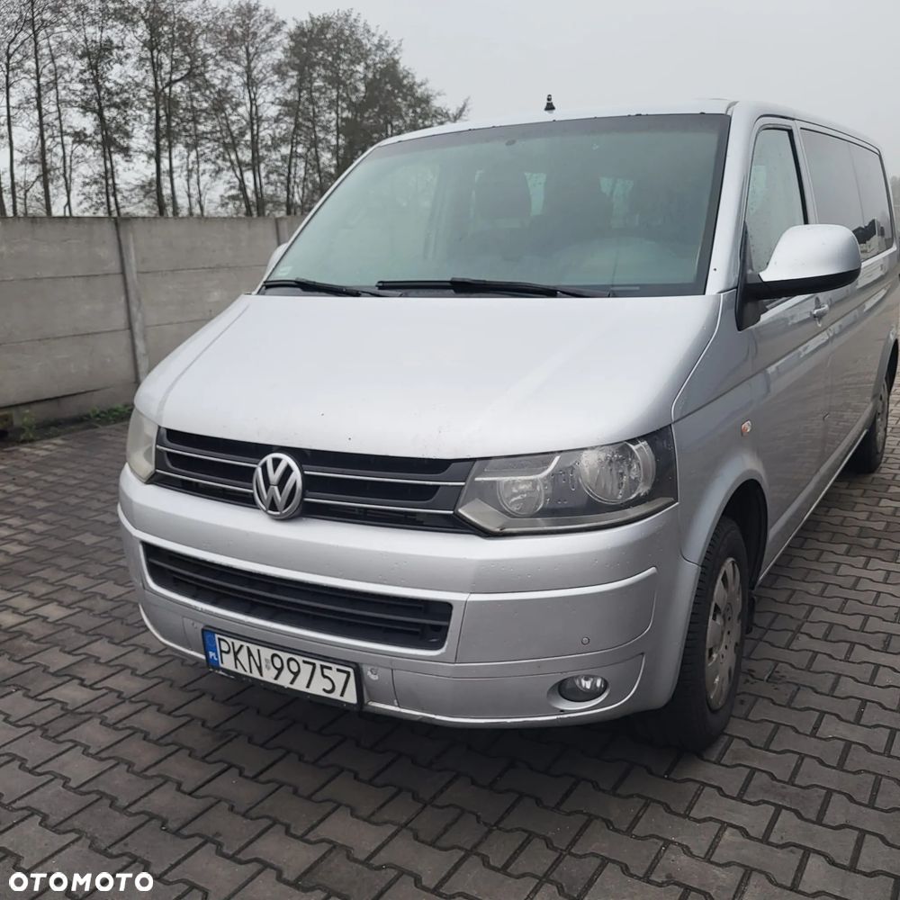 Volkswagen Caravelle - 5