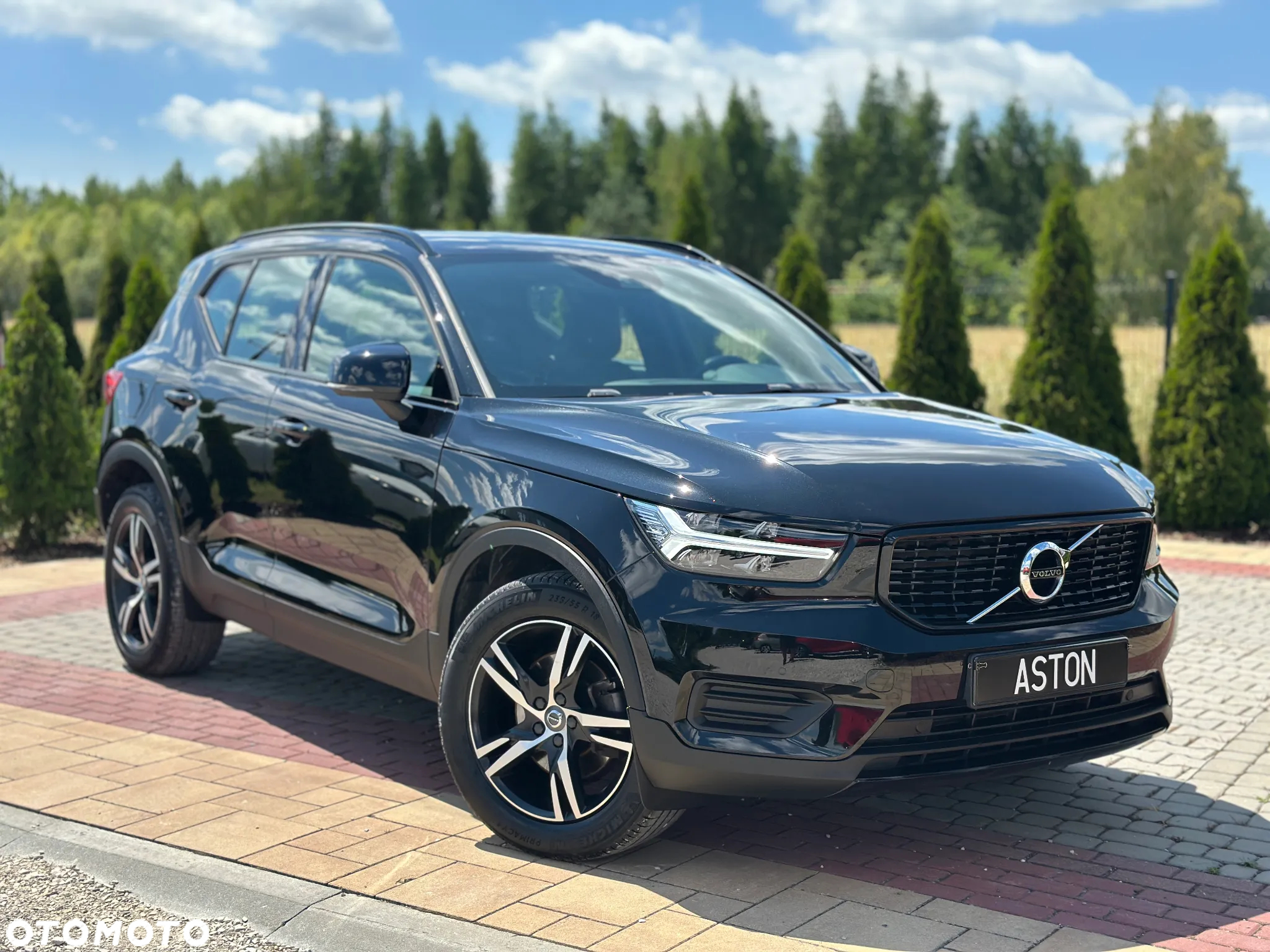 Volvo XC 40 D4 AWD Geartronic R-Design - 4
