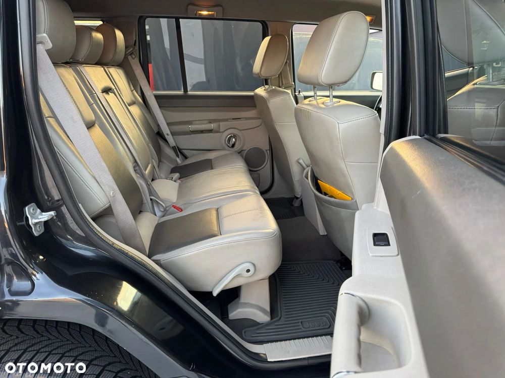 Jeep Commander 3.0 CRD Limited - 31