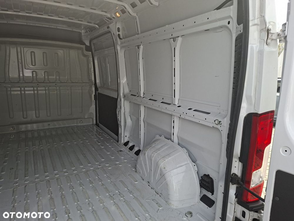 Opel Movano - 20