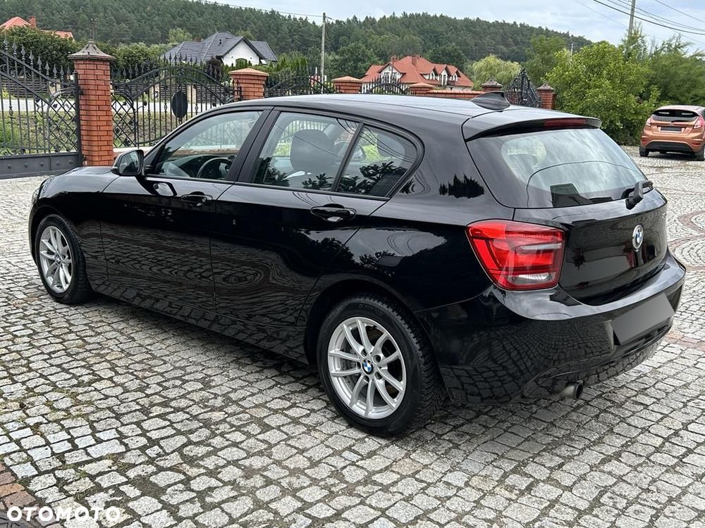 BMW Seria 1 116i - 14