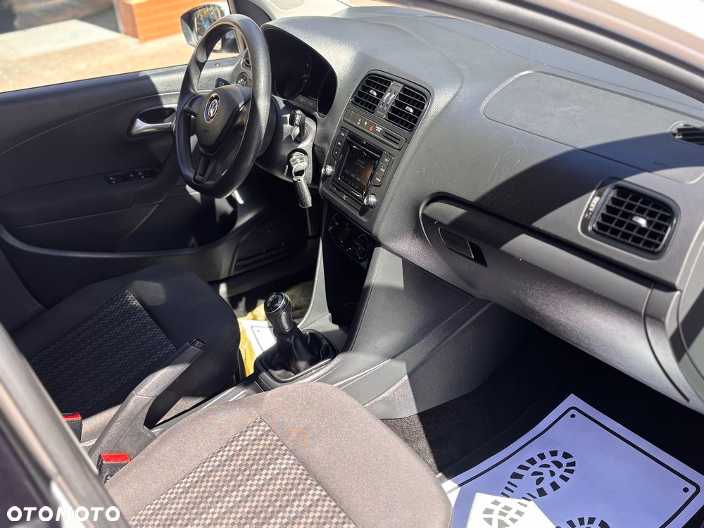 Volkswagen Polo - 10