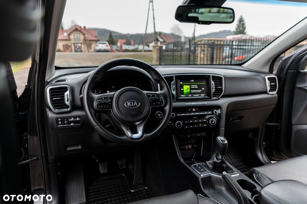 Kia Sportage 1.6 GDI 2WD Black Edition - 36