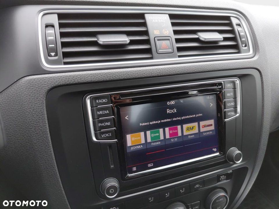 Volkswagen Jetta - 20