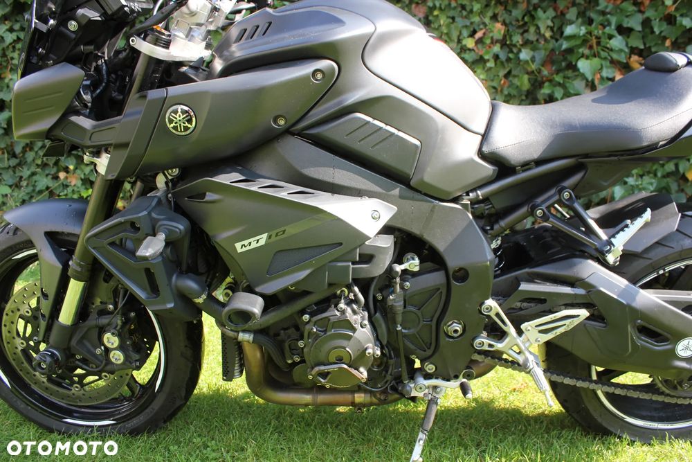 Yamaha MT - 19