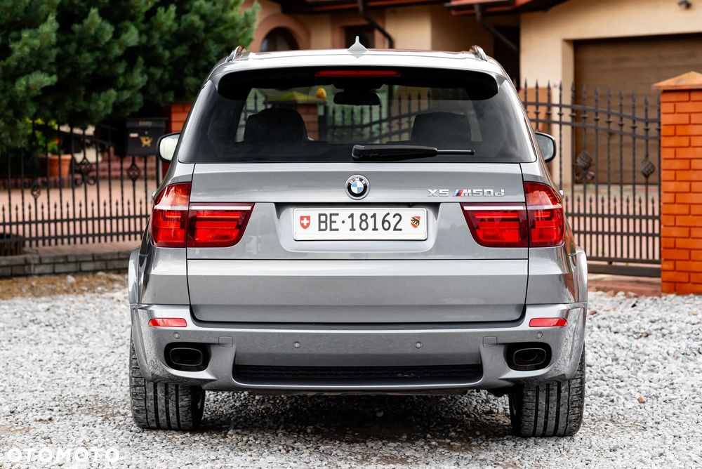 BMW X5 M M50d - 9
