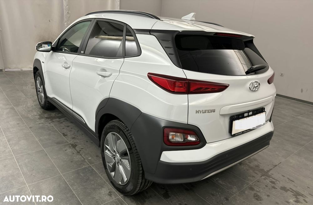 Hyundai KONA EV Style - 2