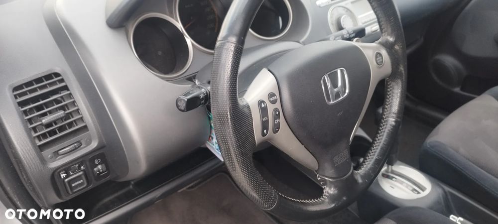 Honda Jazz 1.4 CVT ES Sport - 7