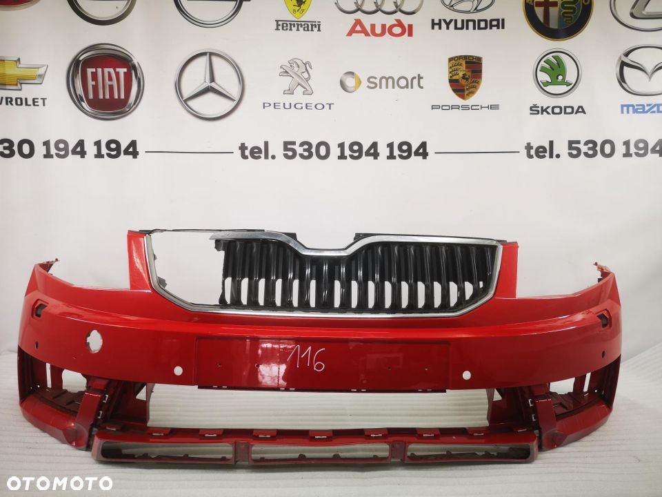 SKODA OCTAVIA III SCOUT ZDERZAK PRZEDNI PRZÓD CZERWONY NA SPRYSKI + 4 X PDC nr aukcji nz116 - 1