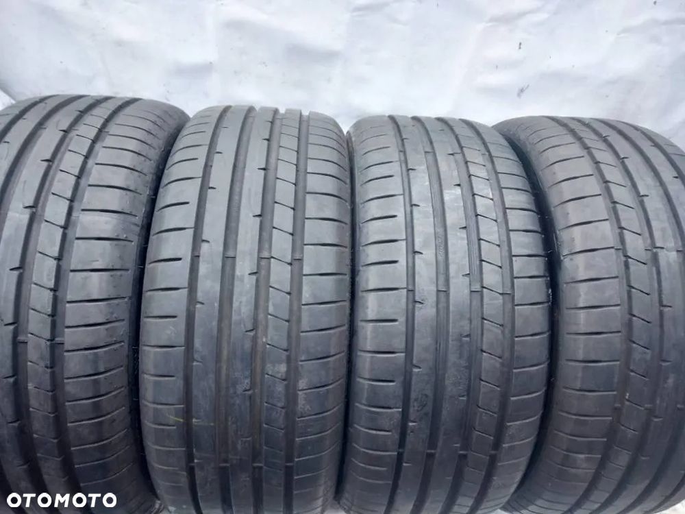 Dunlop Sport MAXX RT2 225/45 ZR17 94Y 2024 7.5-8mm - 1