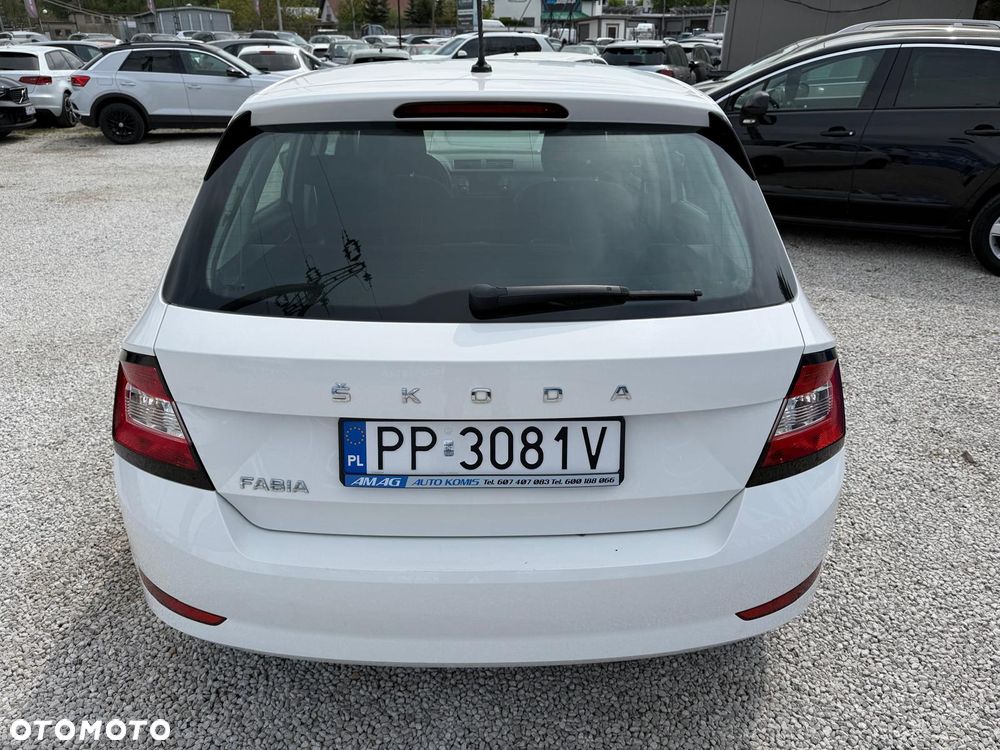 Skoda Fabia 1.0 TSI Ambition - 12