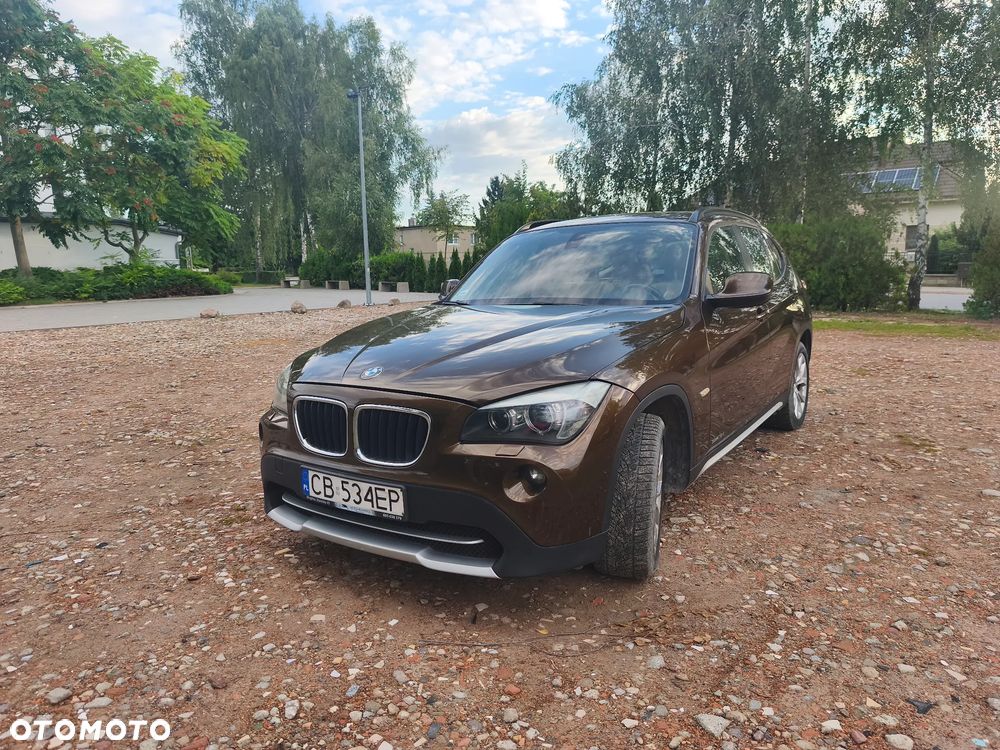 BMW X1 xDrive18d - 23