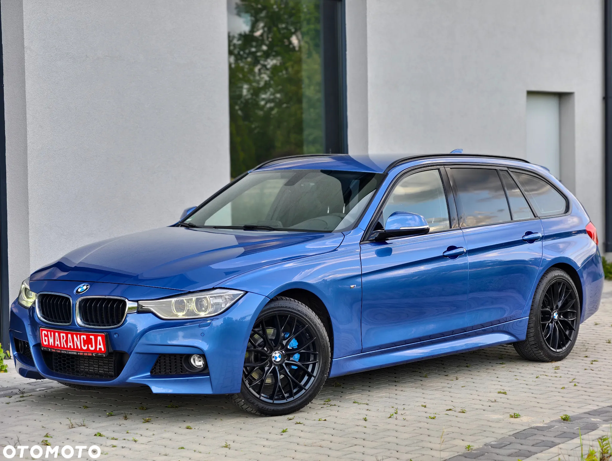 BMW Seria 3 318d Touring Blue Performance - 29