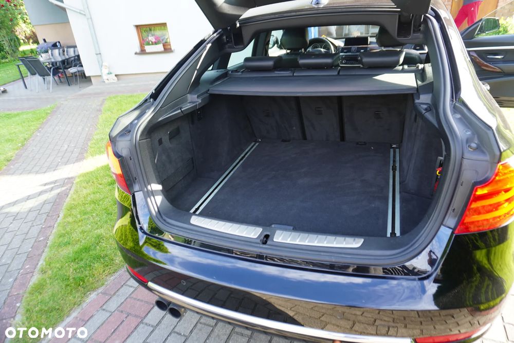BMW 3GT 330d Sport-Aut Luxury Line - 23
