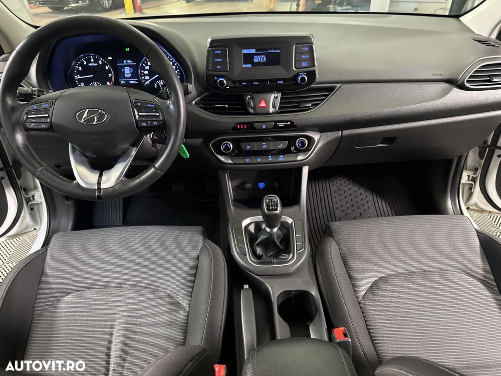 Hyundai i30 - 10