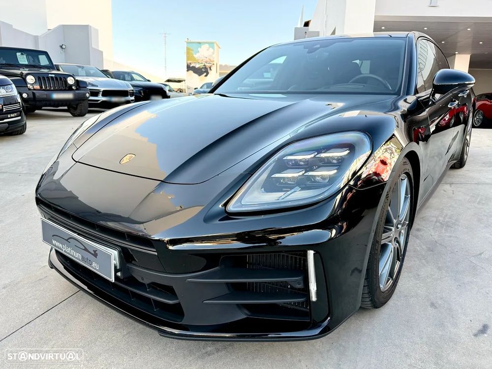 Porsche Panamera 4 E-Hybrid - 8