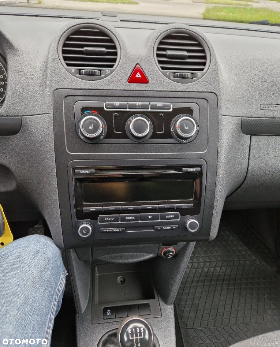 Volkswagen Caddy - 11