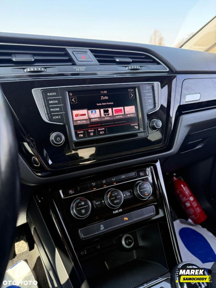 Volkswagen Touran - 9