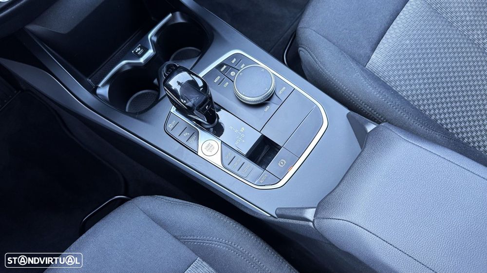BMW 116 d Advantage Auto - 27